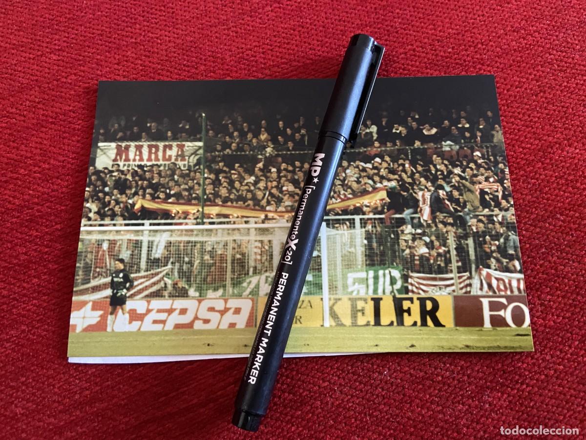 Collectionnisme sportif: R27735 FOTO FOTOGRAFIA ORIGINAL ULTRAS HERRI NORTE BANDERA ESPA&Ntilde;A