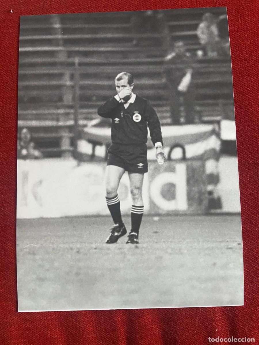 Sports collectibles: FF1900 FOTO FOTOGRAFIA ORIGINAL FUTBOL AGRESION HERIDA ARBITRO VASO CRISTAL DESCONOZCO QUIEN ES??