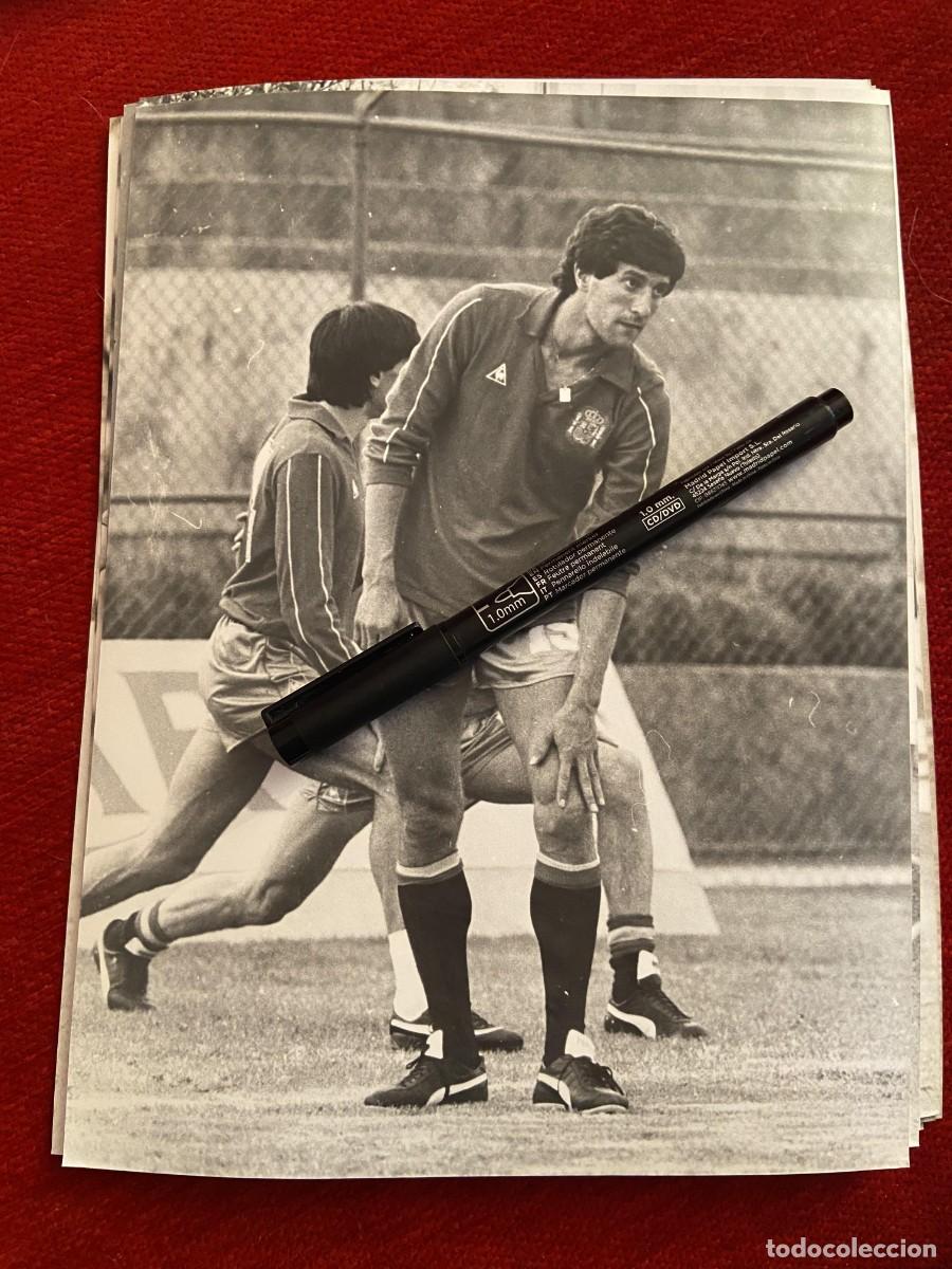 Sports collectibles: F34052 FOTO FOTOGRAFIA ORIGINAL MUNDIAL MEXICO 86 ESPA&Ntilde;A SELECCION ESPA&Ntilde;OLA QUIQUE SETIEN