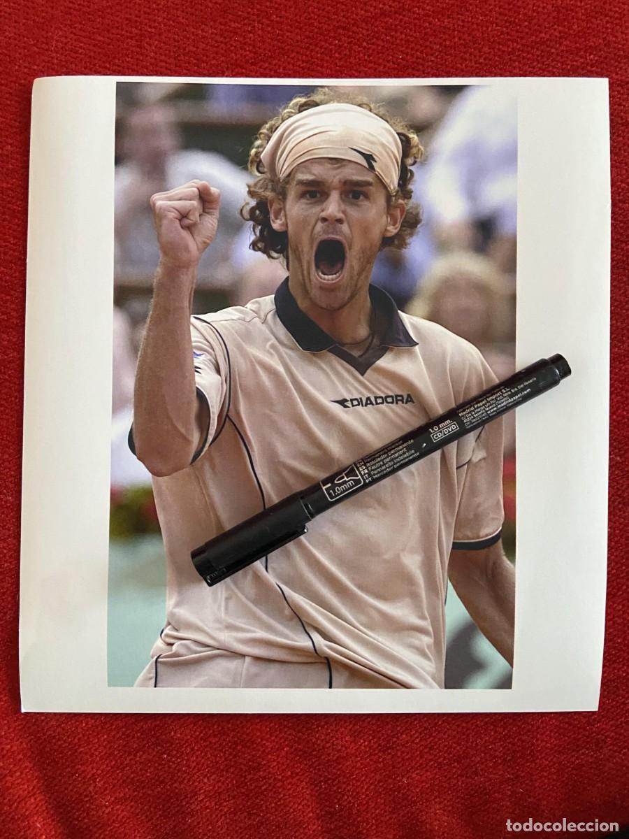 Collectionnisme sportif: F34442 FOTO FOTOGRAFIA ORIGINAL TENIS GUSTAVO KUERTEN DIADORA