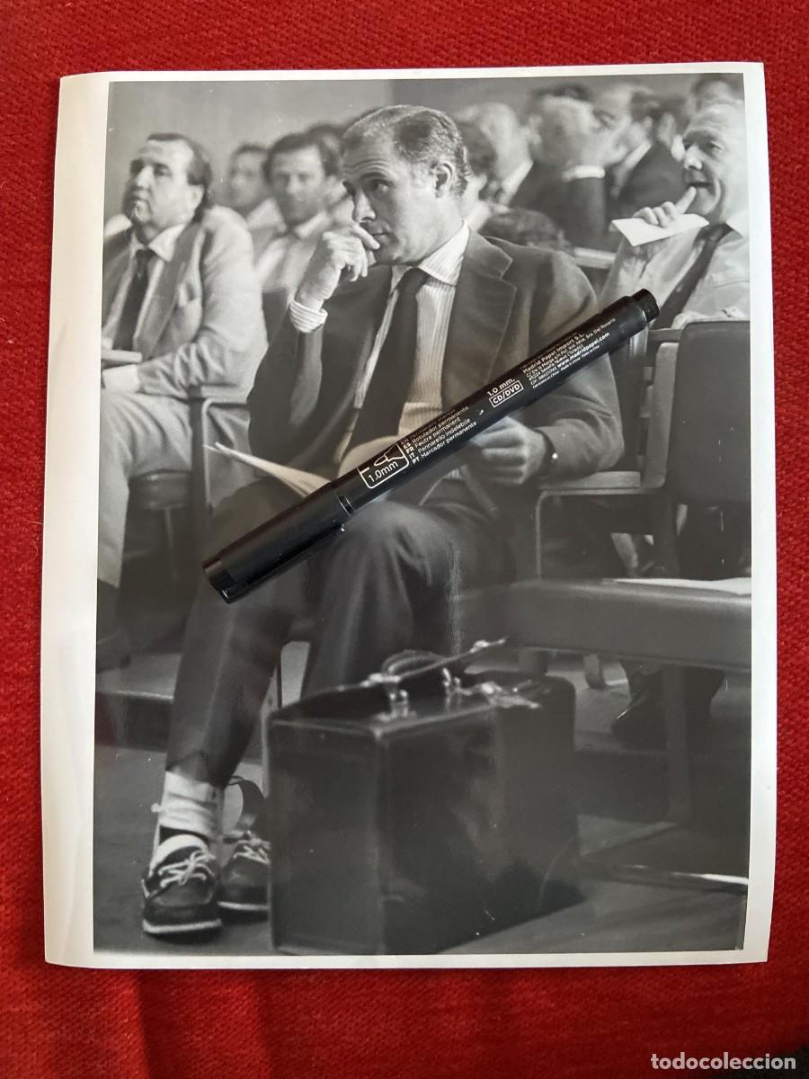 Sports collectibles: F34521 FOTO FOTOGRAFIA ORIGINAL ATLETISMO (17-7-1984) COMITE OLIMPICO ESPA&Ntilde;OL COE ALFONSO DE BORBON