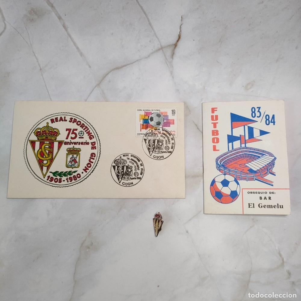 Collectionnisme sportif: SPORTING de GIJ&Oacute;N lote PIN + SOBRE + CALENDARIO (Espa&ntilde;a 82/Aniversario)