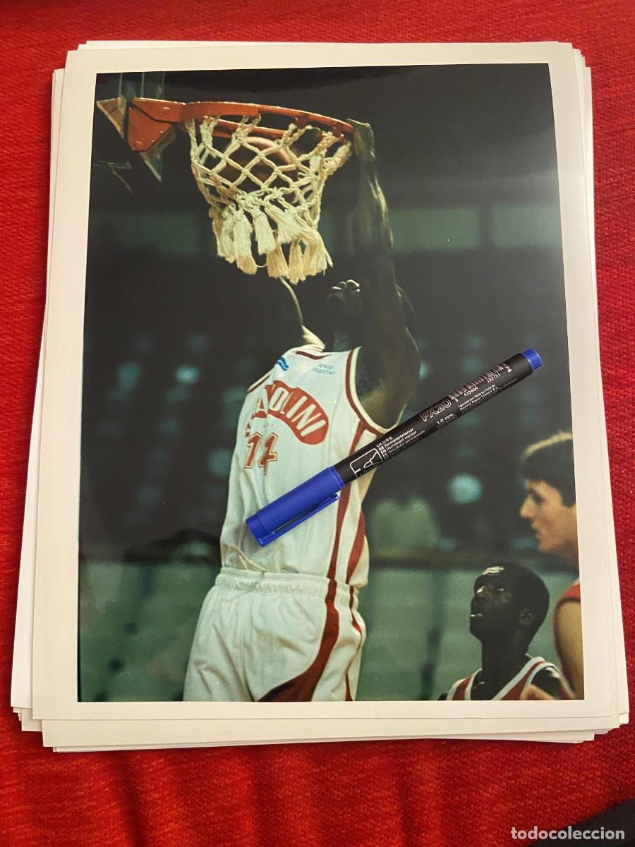 Collectionnisme sportif: FF2113 FOTO FOTOGRAFIA ORIGINAL BALONCESTO SCAVOLINI PESARO DESCONOZCO QUIEN ES??
