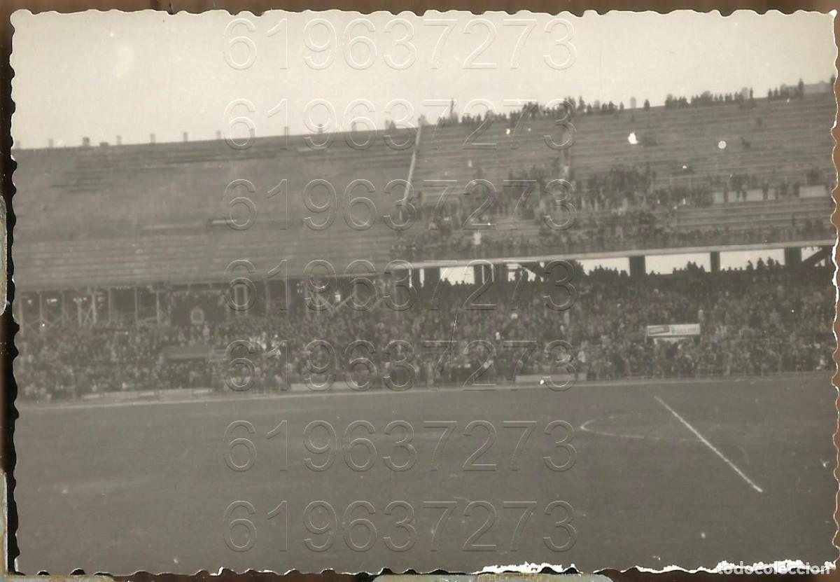 Collectionnisme sportif: REAL BETIS BALOMPIE ESTADIO OBRAS CONSTRUCCION EFEMERIDE FOTOGRAFIA UNICA A&Ntilde;OS 50 10X7 LM48