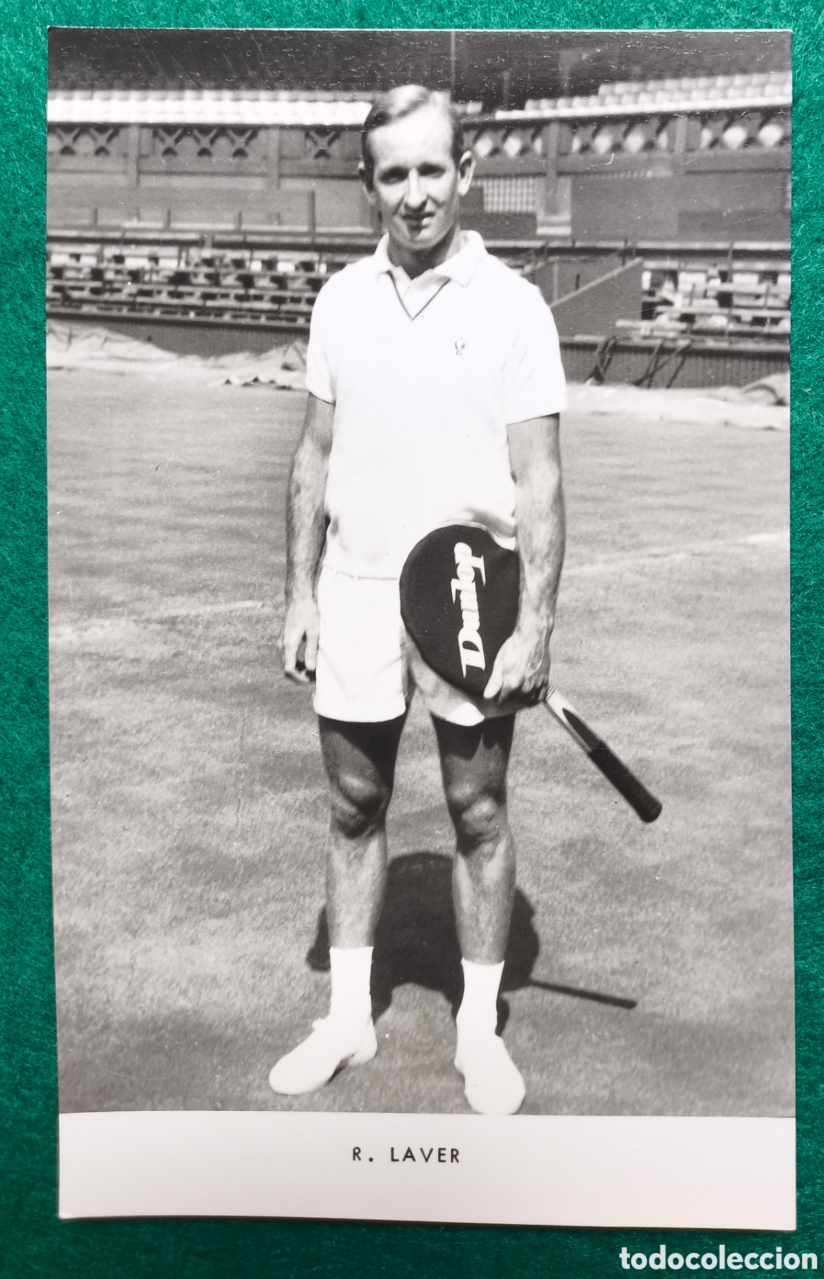Collectionnisme sportif: ROD LAVER TENNIS PLAYER GRAND SLAM PHOTO C. 1965