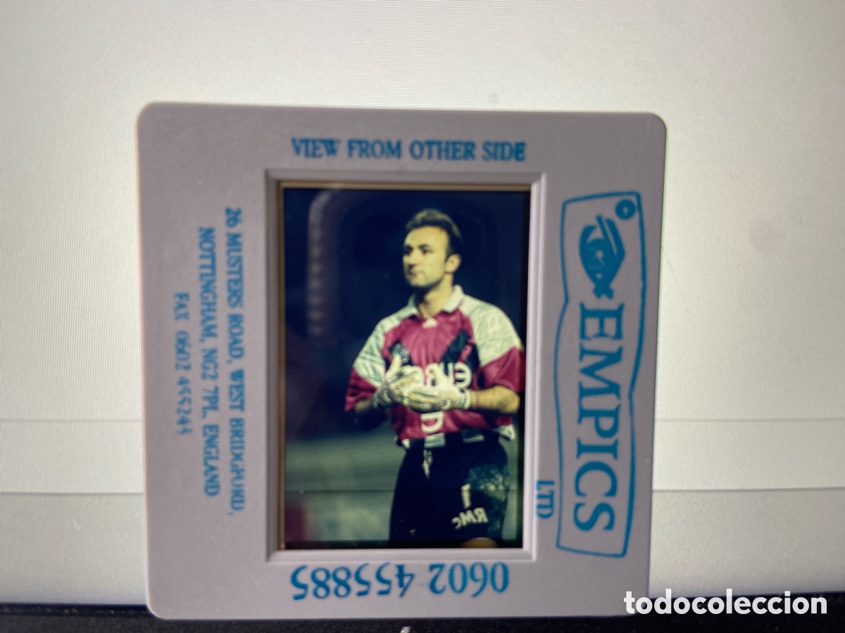 Collectionnisme sportif: DIAPOSITIVA ORIGINAL FOTO FOTOGRAFIA OLYMPIQUE MARSEILLE (14-1-1994) FABIEN BARTHEZ