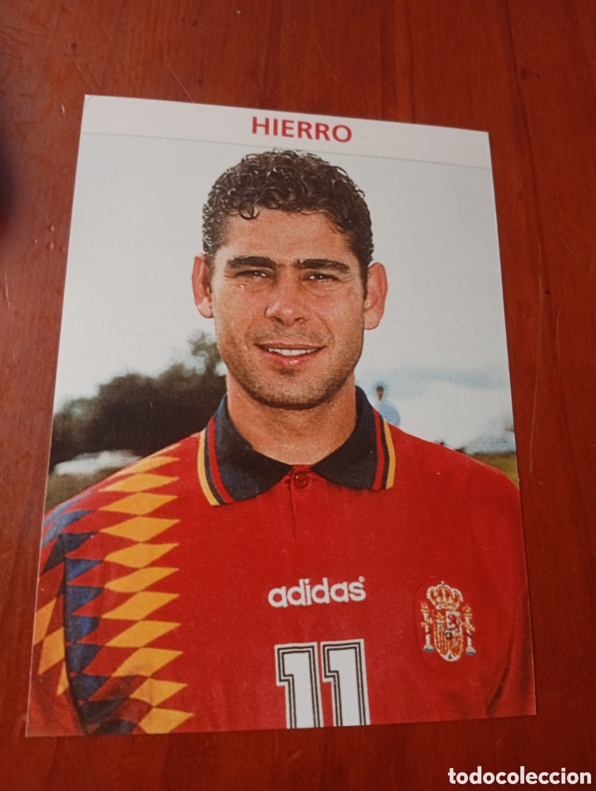 Collectionnisme sportif: FOTO FOTOGRAFIA JUGADOR FUTBOL A&Ntilde;OS 90 HIERRO SELECCION ESPA&Ntilde;OLA