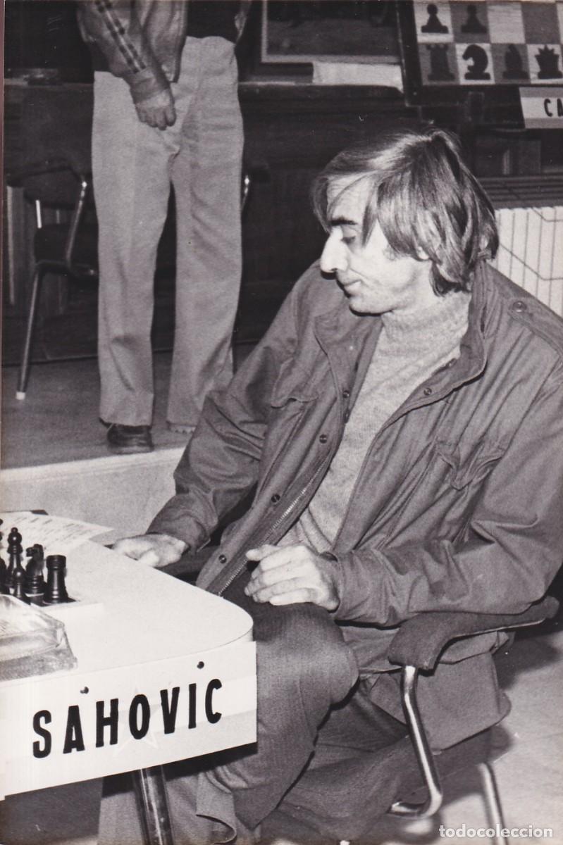 Collectionnisme sportif: AJEDREZ - TORNEO DE LINARES 1979 - FOTO ORIGINAL DEL JUGADOR SERVIO DRAGUTIN SAHOVIC - 18x12 CM