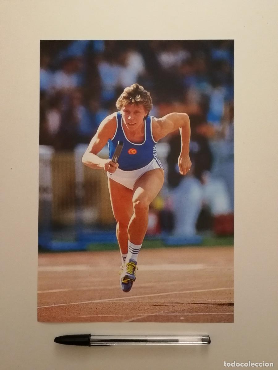 Coleccionismo deportivo: ANTIGUA LAMINA ACARTONADA -A4- Marita Koch- ATLETISMO - JUEGOS OL&Iacute;MPICOS-OLIMPIADAS