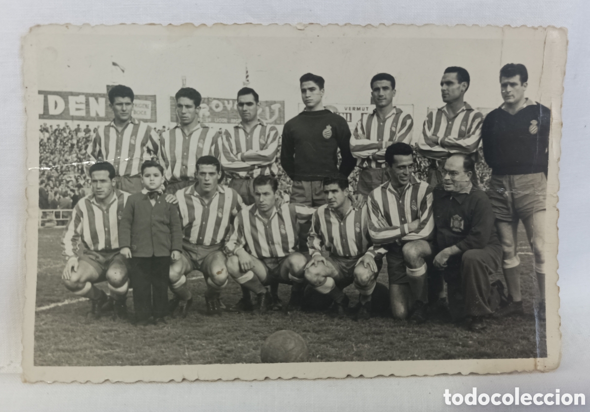 Coleccionismo deportivo: Antigua alineaci&oacute;n RCD ESPA&Ntilde;OL. ENPANYOL. BARCELONA. Futbol.