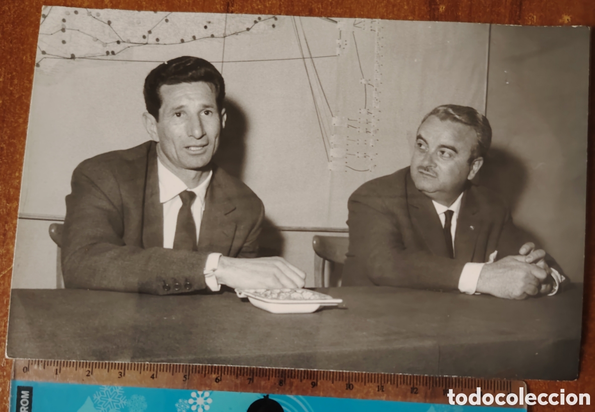 Coleccionismo deportivo: Fotograf&iacute;a original Heriberto Herrera jugador Atletico de Madrid 1952-1959