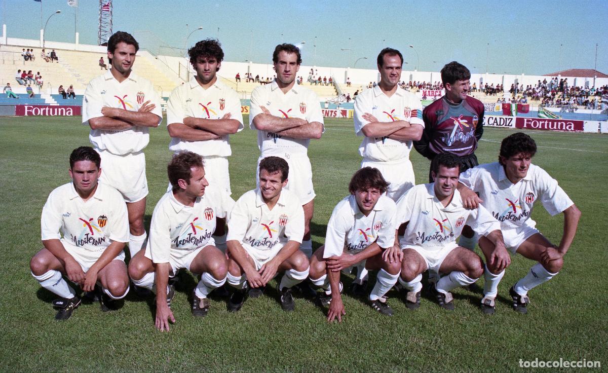 Coleccionismo deportivo: FOTOGRAF&Iacute;A VALENCIA CF 1993/94