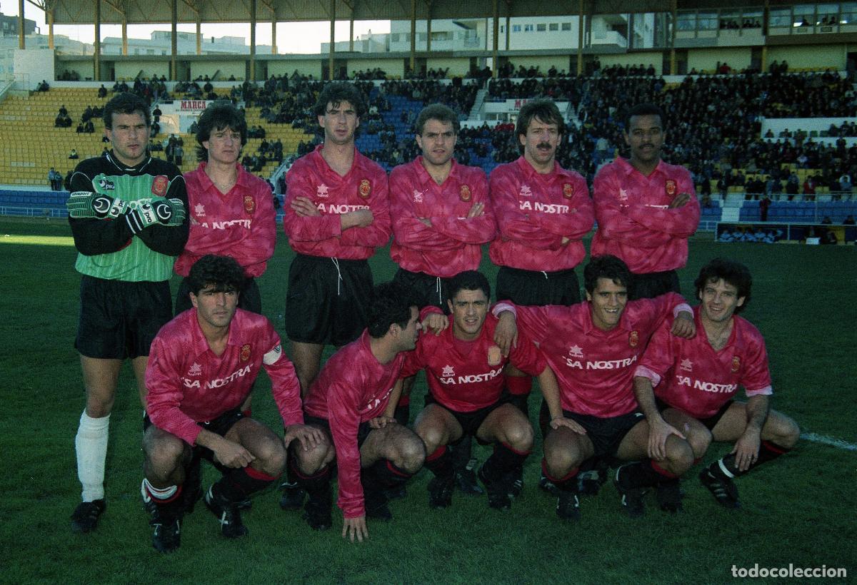 Coleccionismo deportivo: FOTOGRAF&Iacute;A RCD MALLORCA 1990/91