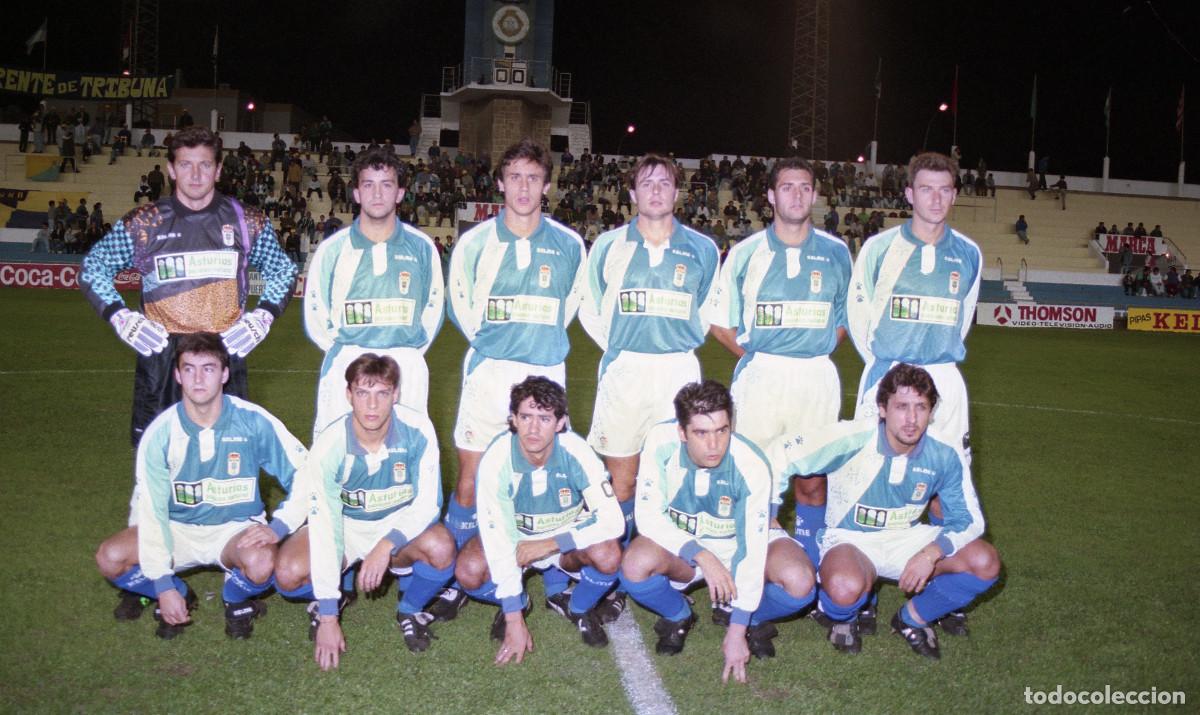 Coleccionismo deportivo: FOTOGRAF&Iacute;A REAL OVIEDO 1993/94