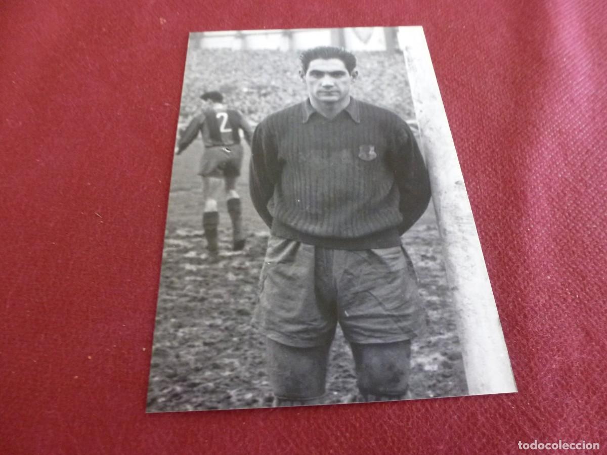 Coleccionismo deportivo: FOTO MATE (11 X 15) F.C. BARCELONA-ANTONIO RAMALLETS (BAR&Ccedil;A)