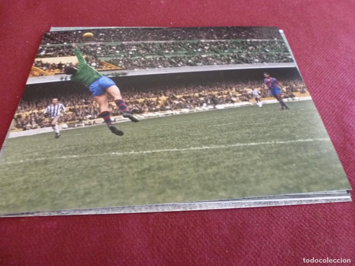 Coleccionismo deportivo: FOTO MATE(15 X 20) CAMP NOU LIGA 1962-63 BAR&Ccedil;A-MALAGA - SADURNI-