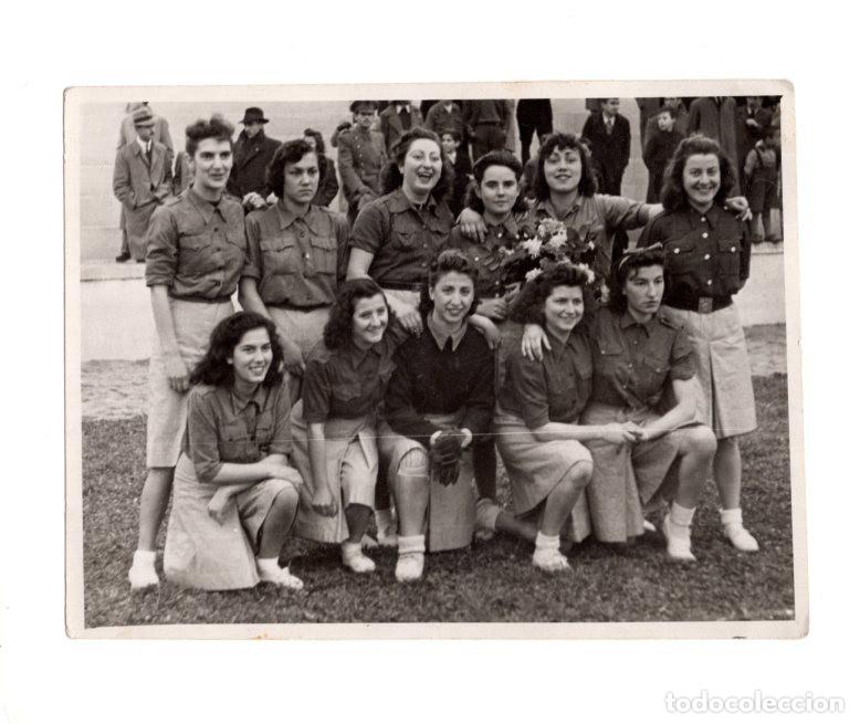 Collezionismo sportivo: EQUIPO DE &Aacute;LAVA. RECUERDO DEL I BOCAMPEONATO NACIONAL DE BAL&Oacute;N A MANO. FEMENINO. 12,3X9,6