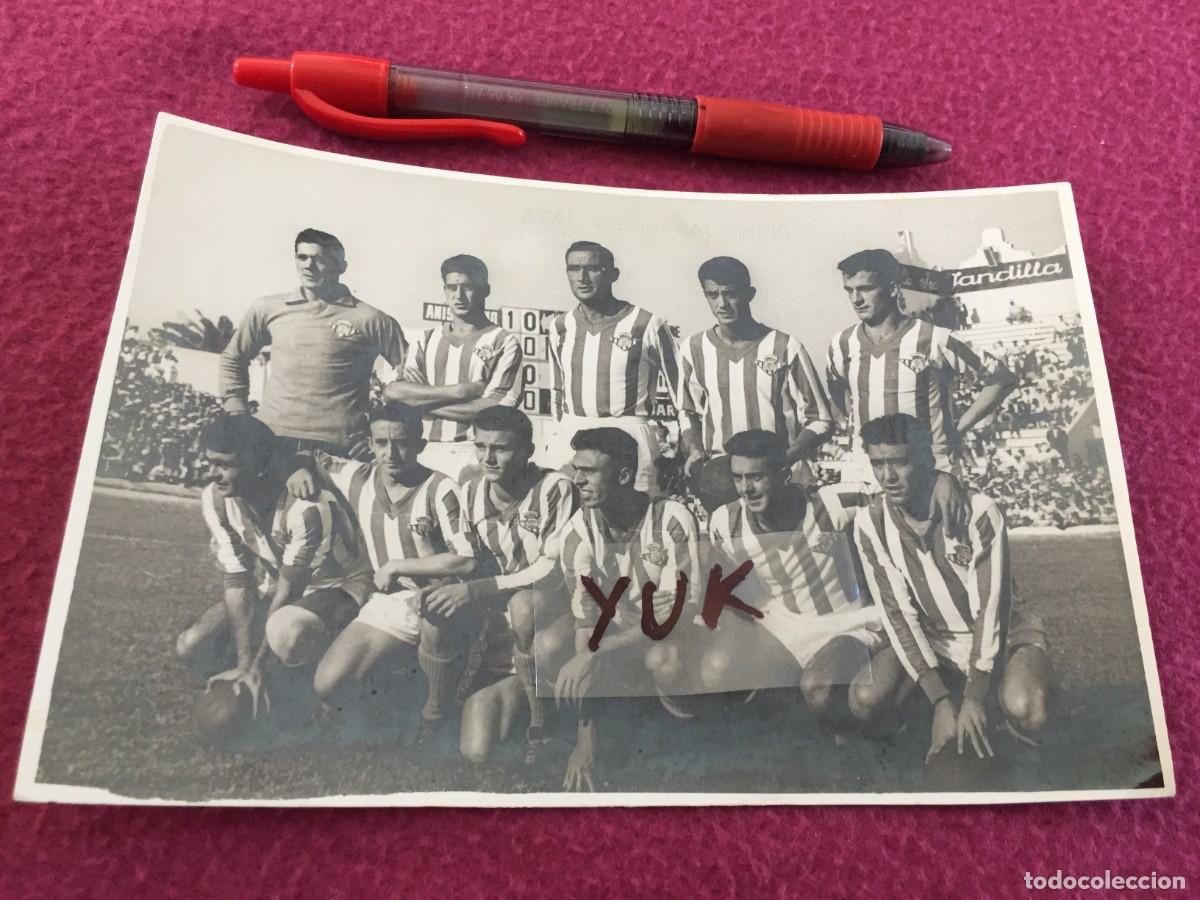 Coleccionismo deportivo: Bonita Foto - Fotograf&iacute;a de la plantilla del Real Betis Balompi&eacute; 1958 - Fotografo Rafael Cubiles