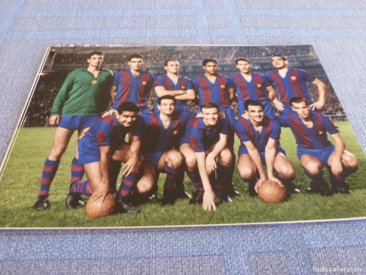 Coleccionismo deportivo: FOTO MATE (11 X 15) 1962-LIGA REAL MADRID 2 BAR&Ccedil;A 0 EN SANTIAGO BERNABEU