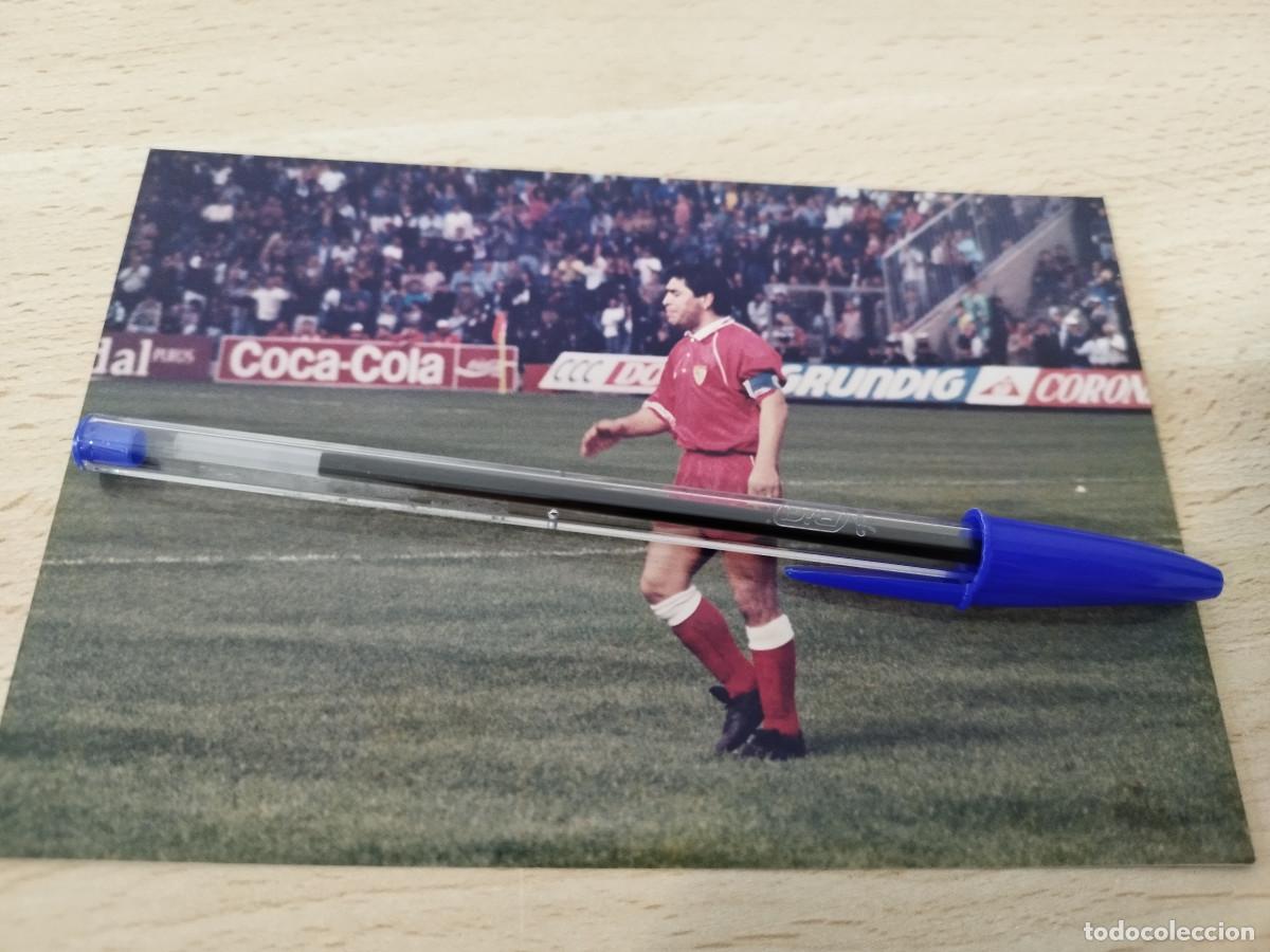 Coleccionismo deportivo: Foto original de Maradona Partido Tenerife - Sevilla A&ntilde;o 1993 Liga de Primera Resultado del partido