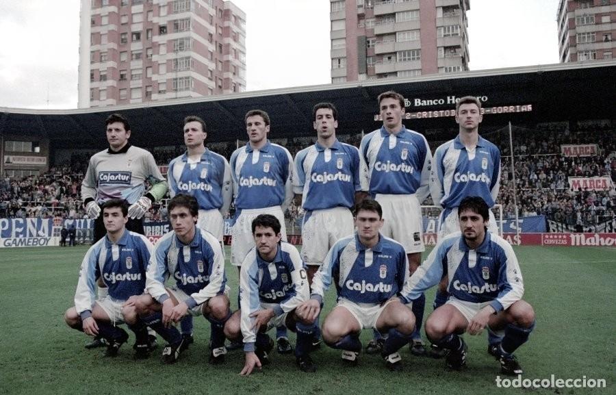 Coleccionismo deportivo: R. OVIEDO. ALINEACI&Oacute;N PARTIDO DE LIGA 1993-1994 EN EL C. TARTIERE VS EL ZARAGOZA. FOTO