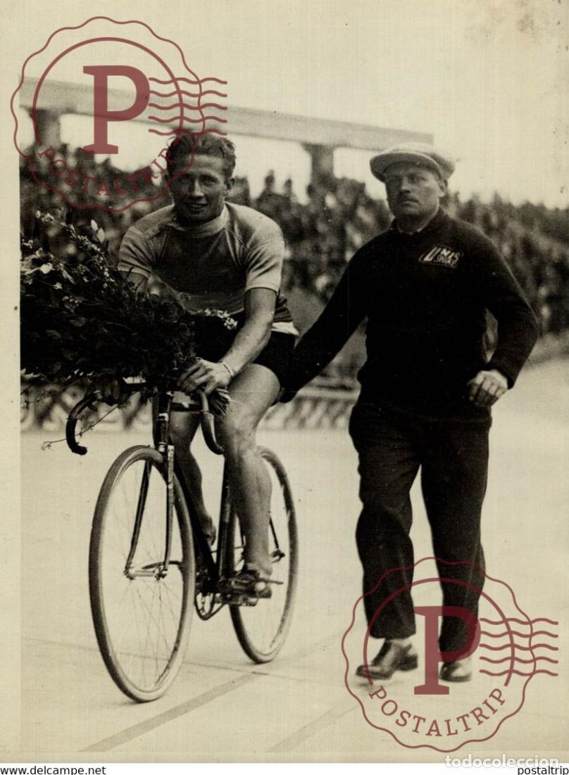 Colecionismo desportivo: CERARDIN CHAMPION DE FRANCE VITESSE VELO BICI CICLISMO 18*13CM Photo Meurisse Paris collectionmeuri
