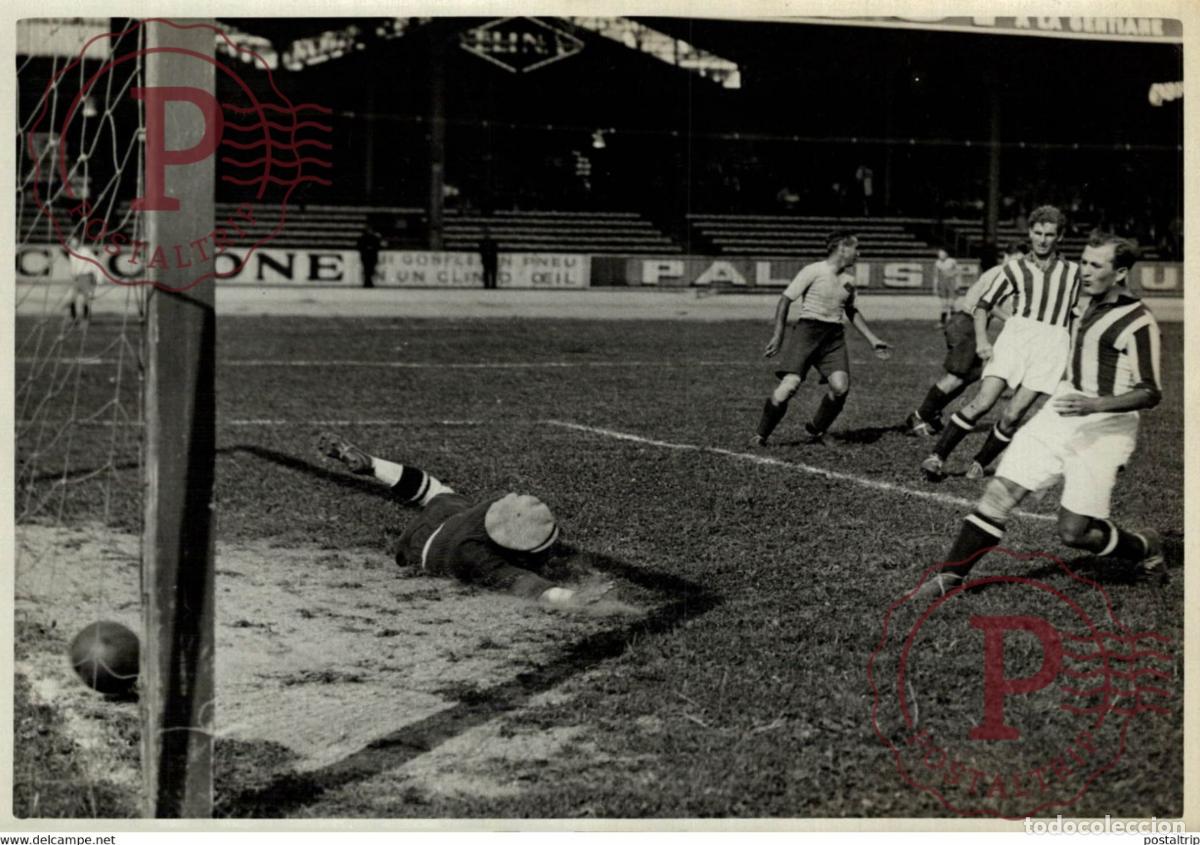 Coleccionismo deportivo: FOOTBALL C.A.P. CONTRE A.S. CANNES 18*13CM Photo Meurisse Paris collectionmeurisse
