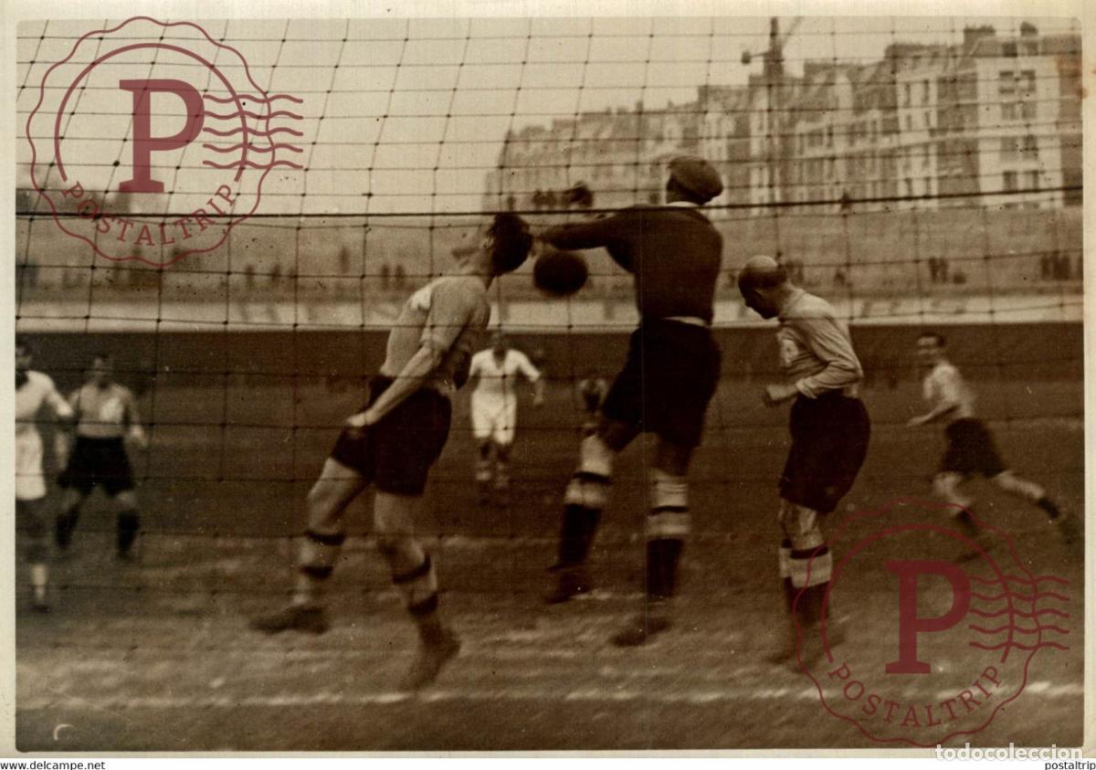 Coleccionismo deportivo: RACING CONTRE OLYMPIQUE DE MARSEILLE FOOTBALL 18*13CM Photo Meurisse Paris collectionmeurisse