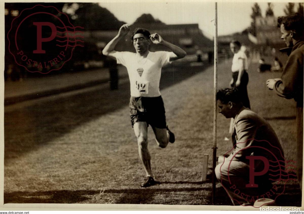 Coleccionismo deportivo: COLOMBE CHAMPIONNAT DE FRANCE ATHL&Eacute;TISME ATHLETICS ATLETISMO 18*13CM Photo Meurisse Paris collecti