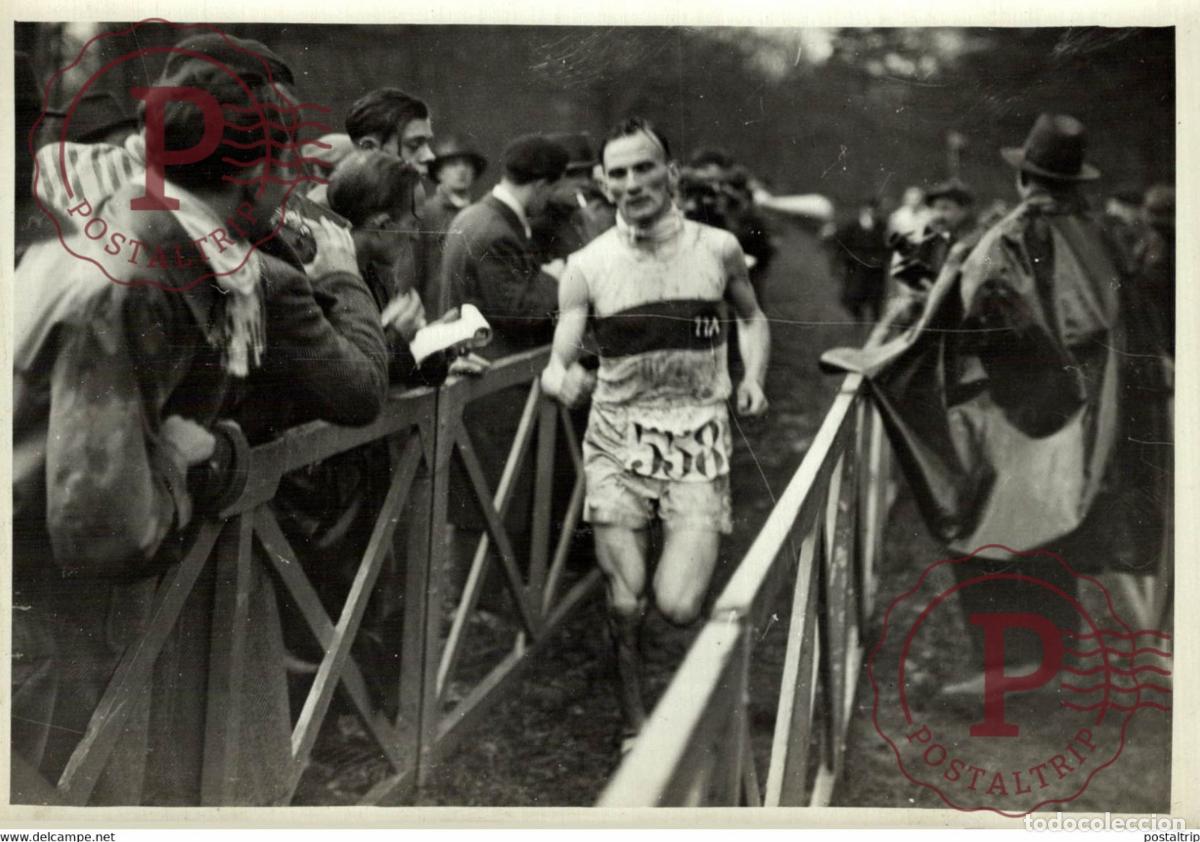 Coleccionismo deportivo: CROSS DE L INTRAN DELEPREUVE ATHL&Eacute;TISME ATHLETICS ATLETISMO 18*13CM Photo Meurisse Paris collection
