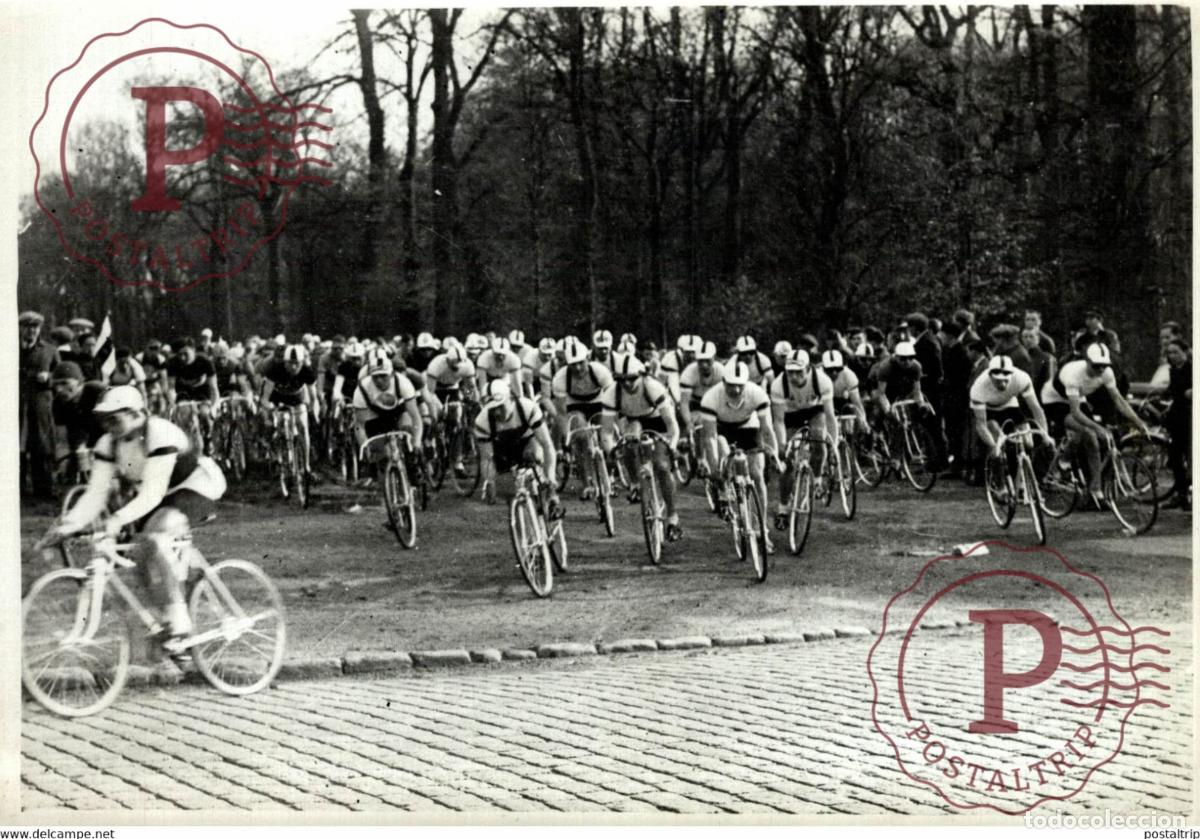 Coleccionismo deportivo: DEPART VERSAILLE DE PARIS EVREU VELO CICLISMO CYCLISTE 18*13CM Photo Meurisse Paris collectionmeuris