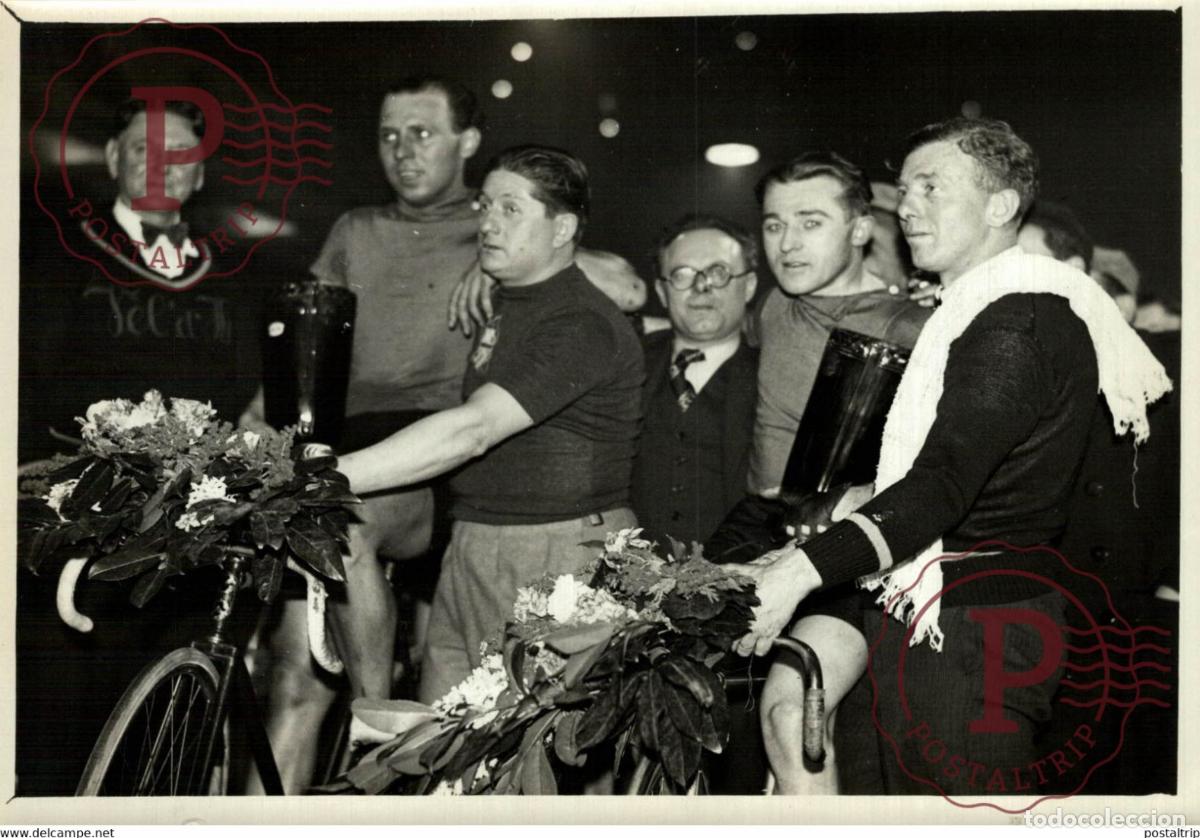 Coleccionismo deportivo: VEL D HIV EQUIPE BELGE BELGIQUE GAGNANTE DE LAME VELO CICLISMO CYCLISTE 18*13CM Photo Meurisse Pari