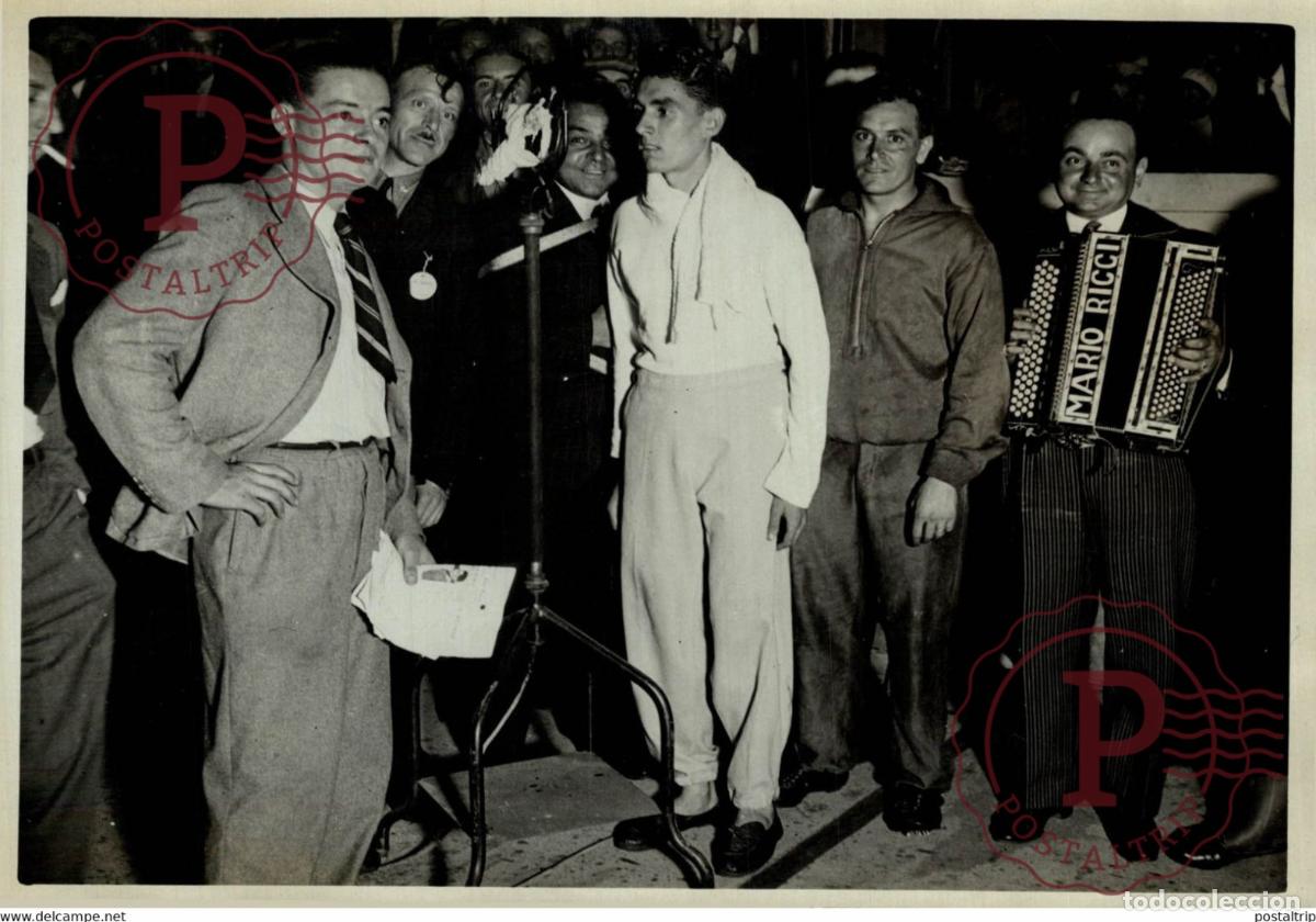 Coleccionismo deportivo: APRES SA VICTOIRE SUR PURJE CICLISMO CYCLISTE 18*13CM Photo Meurisse Paris collectionmeurisse