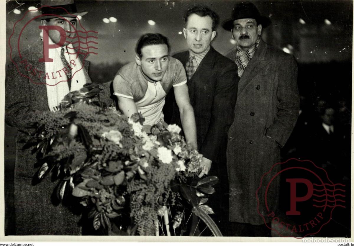 Coleccionismo deportivo: AU VEL D HIV POIRIER VAINQUEUR CICLISMO CYCLISTE 18*13CM Photo Meurisse Paris collectionmeurisse