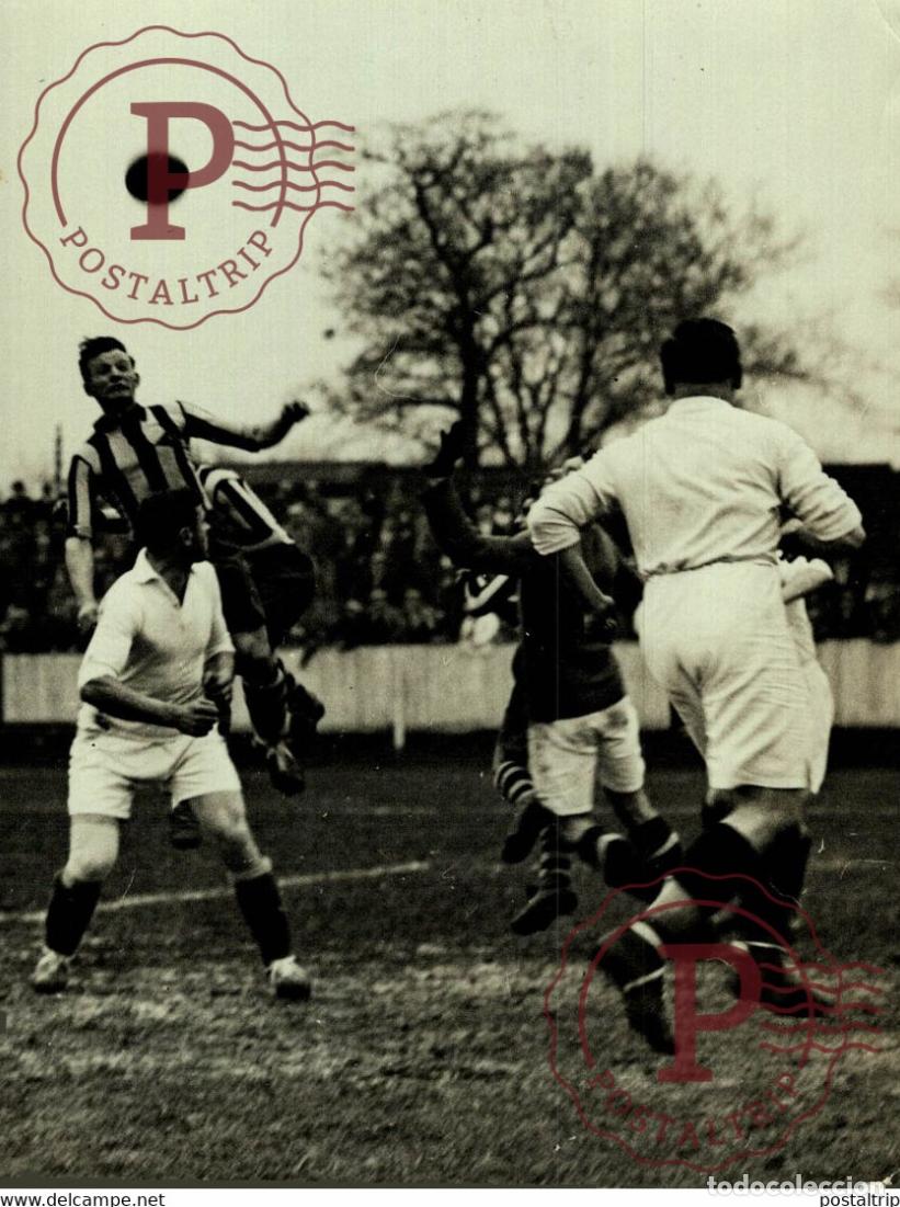 Coleccionismo deportivo: J A SAINT OUEN CONTRE VALENTIGNEY FOOTBALL VOETBAL SOCCER 17*12CM Photo Meurisse collectionmeuriss