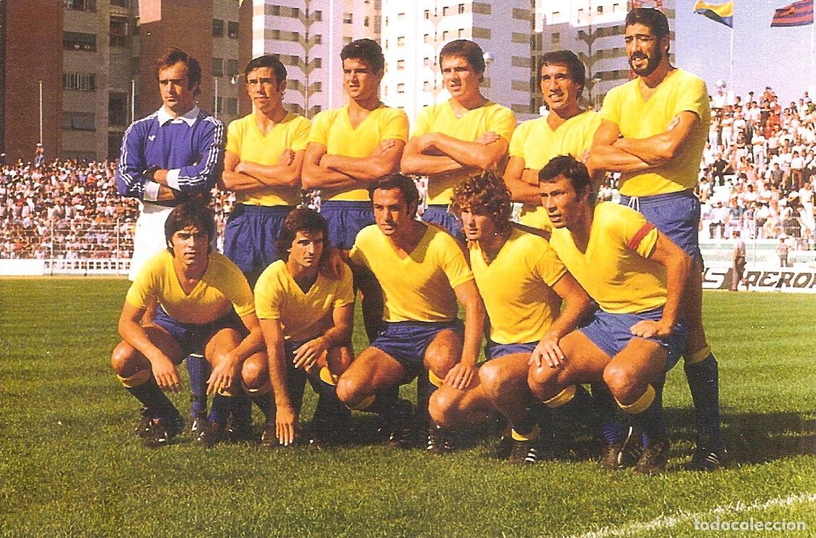 Coleccionismo deportivo: POSTAL FOTOGR&Aacute;FICA C&Aacute;DIZ CF 1977/78