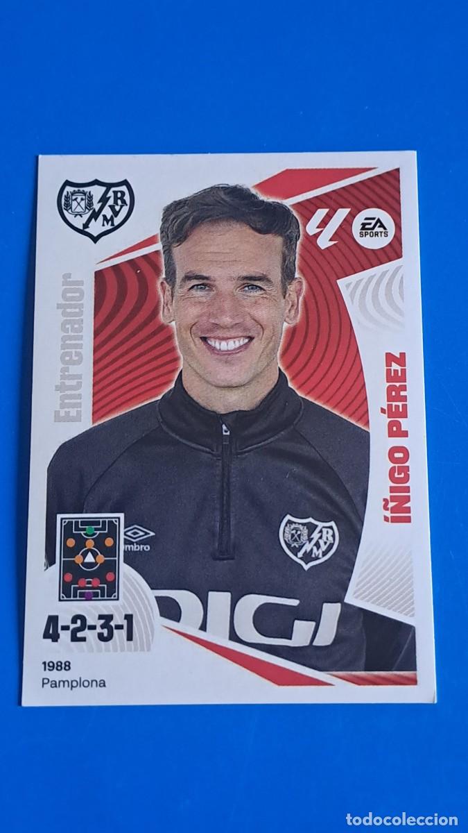 Coleccionismo deportivo: LIGA ESTE 2024 2025 24 25 N&ordm; 2 ENTRENADOR I&Ntilde;IGO PEREZ RAYO VALLECANO NUEVO SIN PEGAR