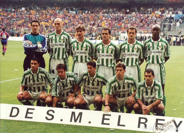 Coleccionismo deportivo: FOTOGRAF&Iacute;A REAL BETIS 1996/97