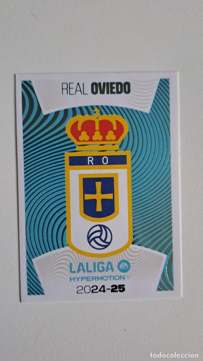 Coleccionismo deportivo: LIGA HYPERMOTION ESTE 2024 2025 24 25 N&ordm; 18 ESCUDO OVIEDO NUEVO SIN PEGAR