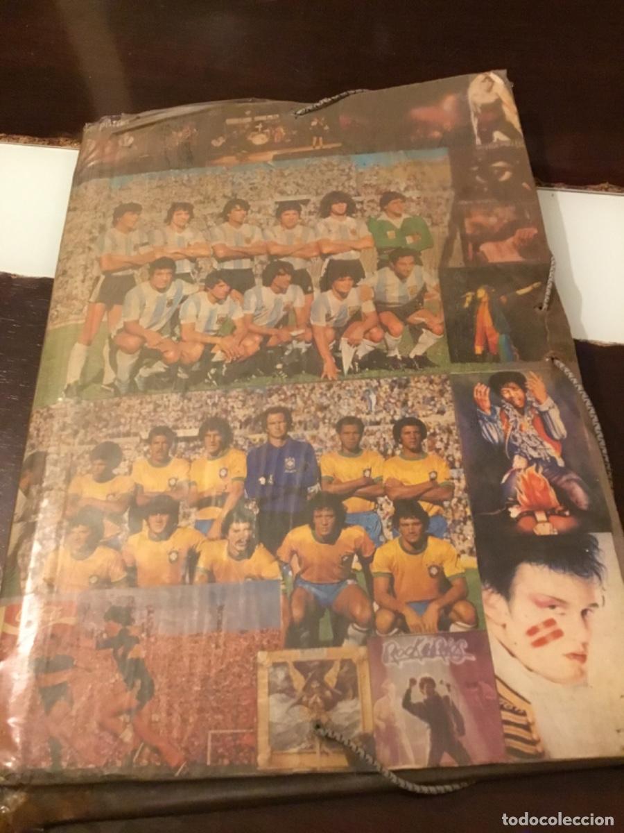 Sports collectibles: Antigua carpeta colegio con fotos pegadas, Maradona, pele etc. etc.