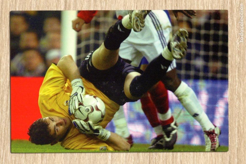 Coleccionismo deportivo: Foto Oficial del Real Madrid Iker Casillas