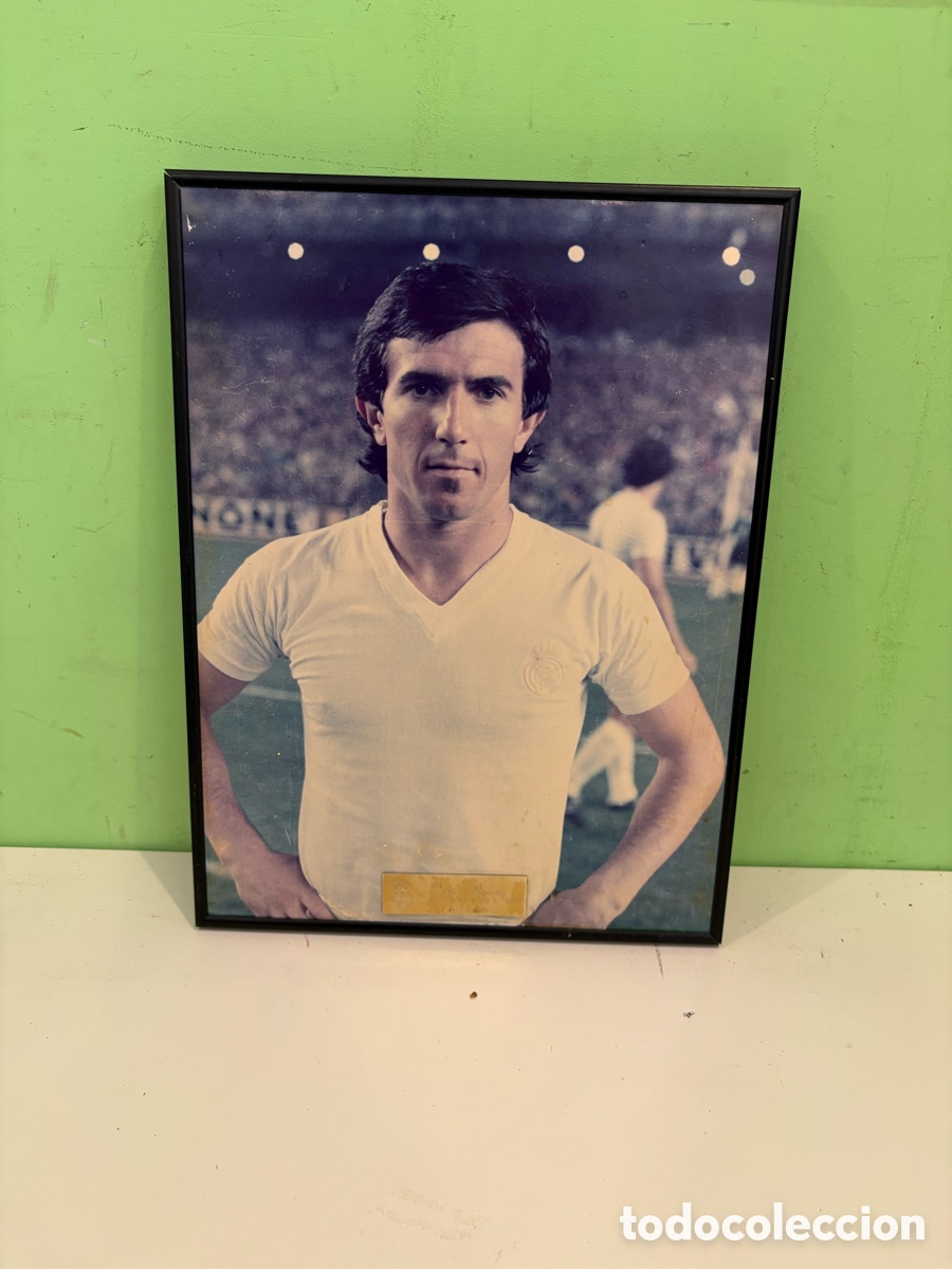 Coleccionismo deportivo: Fotograf&iacute;a enmarcada de Juan G&oacute;mez &ldquo;Juanito&rdquo; &ndash; Real Madrid CF &ndash; A&ntilde;os 80