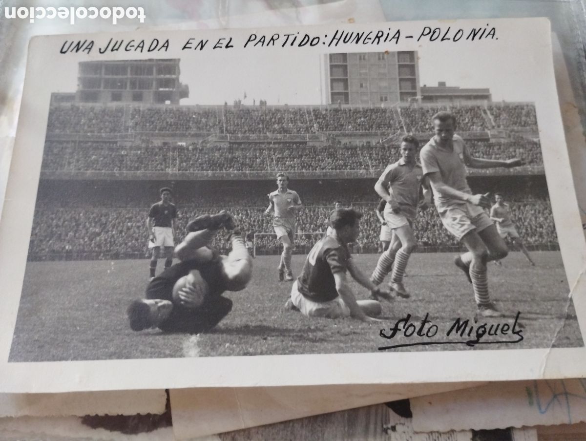 Coleccionismo deportivo: Fotografia original de la &eacute;poca Hungria -Polonia foto Miguel