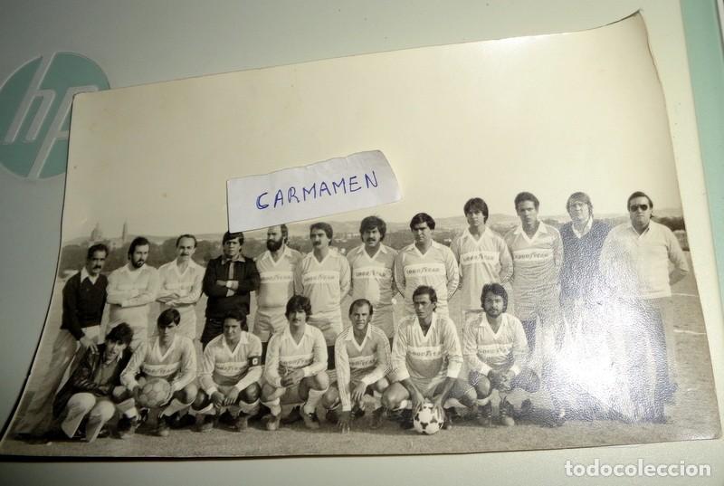 Coleccionismo deportivo: FOTOGRAFIA ORIGINAL FOTO ANTIGUA F&Uacute;TBOL A&Ntilde;OS 70 VINTAGE. EQUIPO REGIONAL ZARAGOZA. GOODYEAR PUBLI