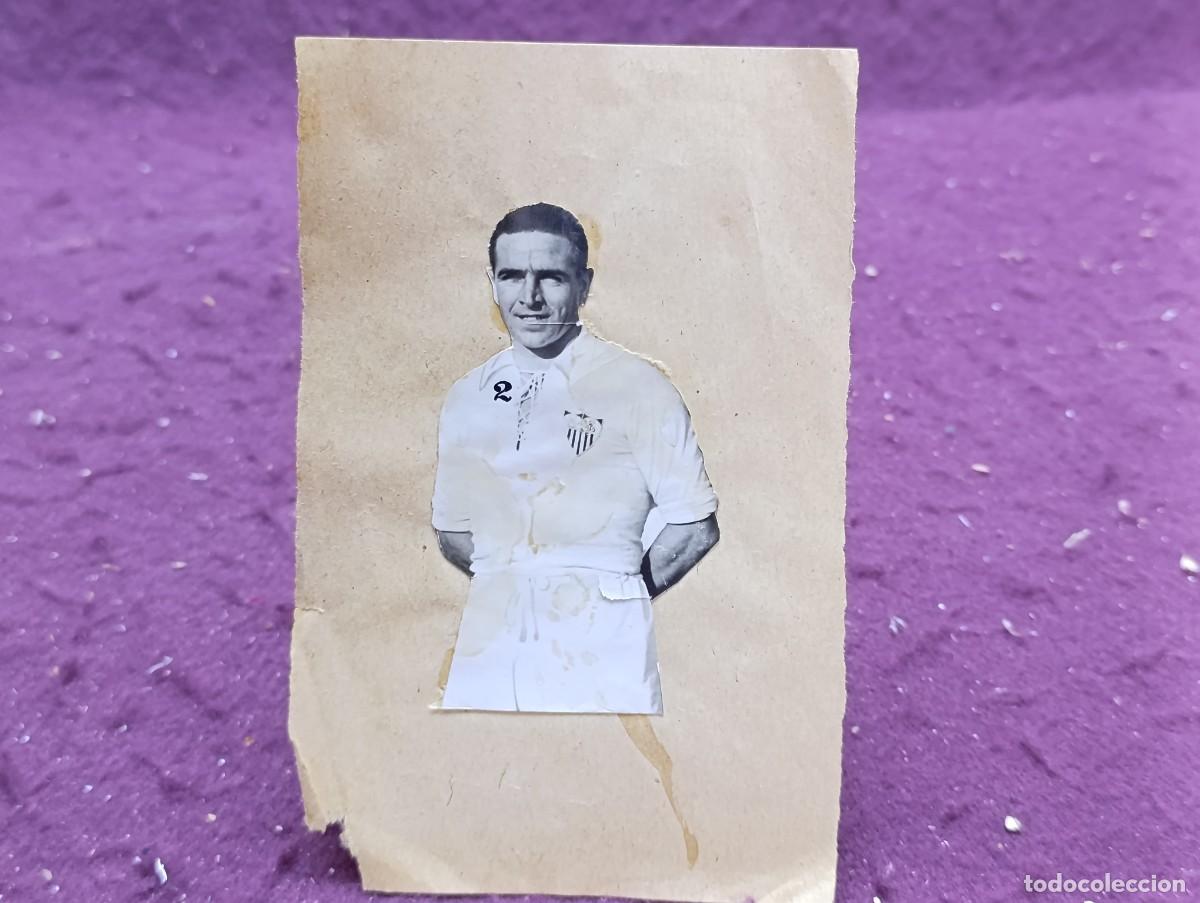 Sports collectibles: 1930&acute;s, Retrato Troquelado Original, Euskalduna de Ando&aacute;in, II&ordf; Rep&uacute;blica, sello Cr&oacute;nica