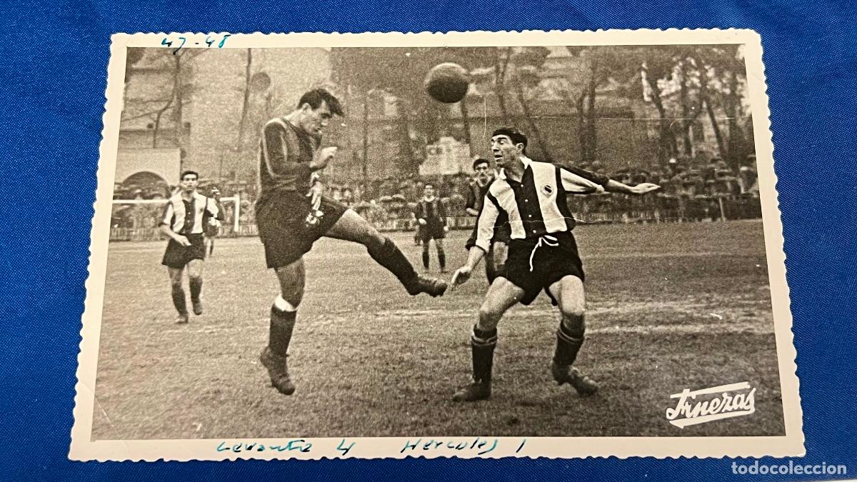 Sports collectibles: Fotografia original Finezas a&ntilde;o 1947 1948 partido futbol LEVANTE HERCULES