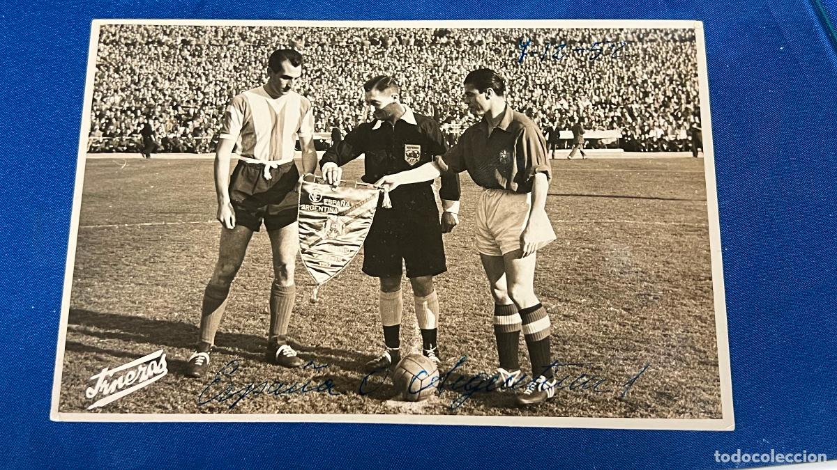 Coleccionismo deportivo: Fotografia original Finezas a&ntilde;o 1952 partido futbol ESPA&Ntilde;A ARGENTINA