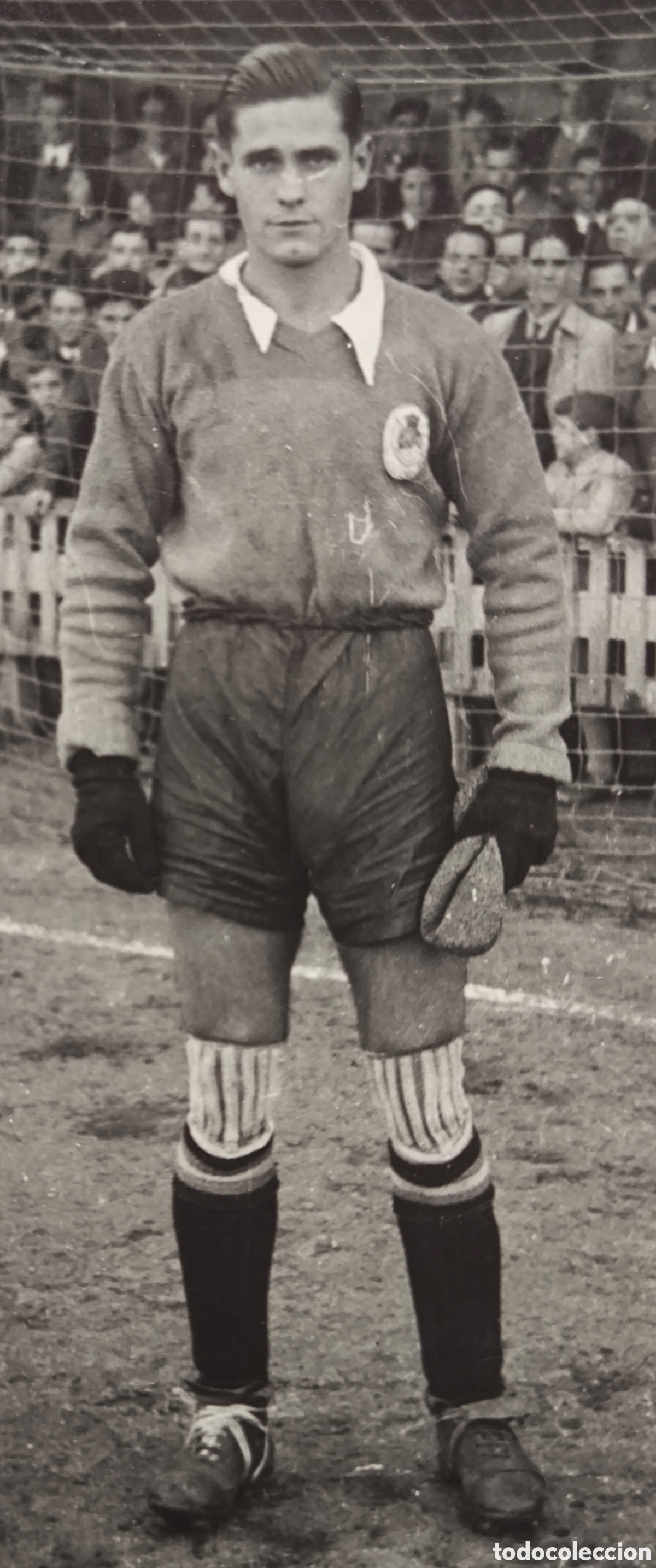 Coleccionismo deportivo: F&Uacute;TBOL PORTERO REAL SOCIEDAD J. ARAQUIST&Aacute;IN ? FOTOGRAF&Iacute;A C. 1960