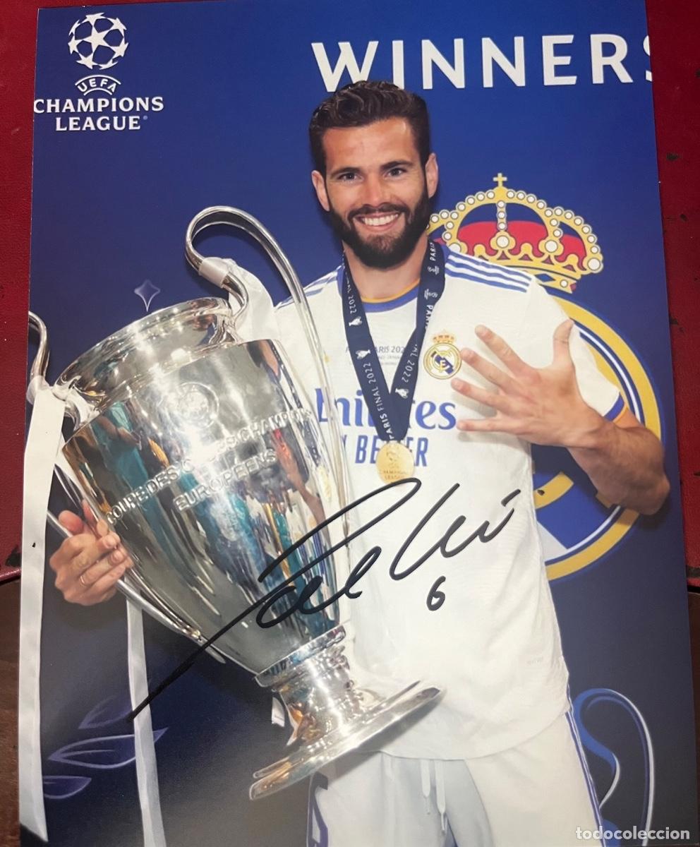 Sammelleidenschaft Sport: FOTOGRAF&Iacute;A DE NACHO FIRMADA REAL MADRID FINAL DE LA CHAMPIONS 2022