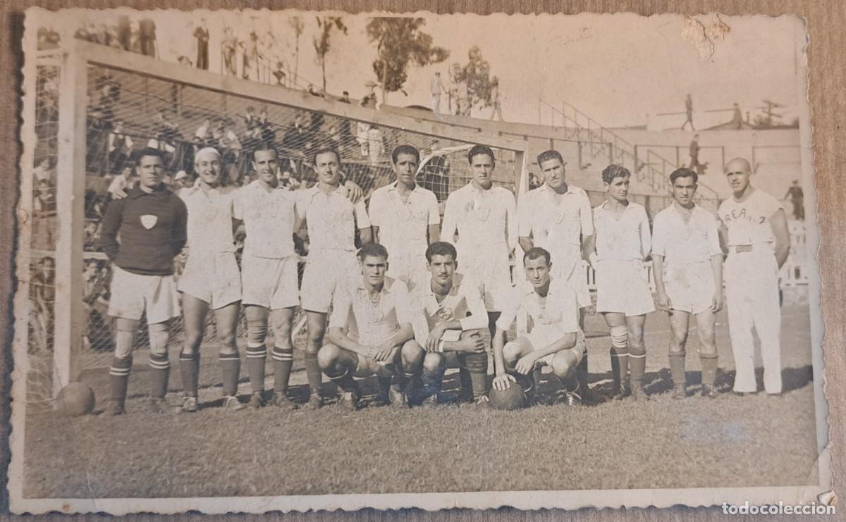 Coleccionismo deportivo: Fotograf&iacute;a equipo de f&uacute;tbol, a&ntilde;o 1936, foto F. Garc&iacute;a (Barcelona)